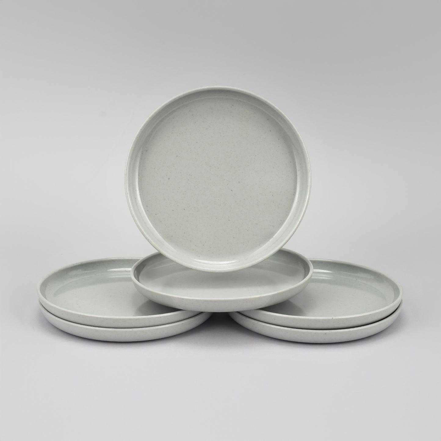 Plato Plano Gris 19cm
